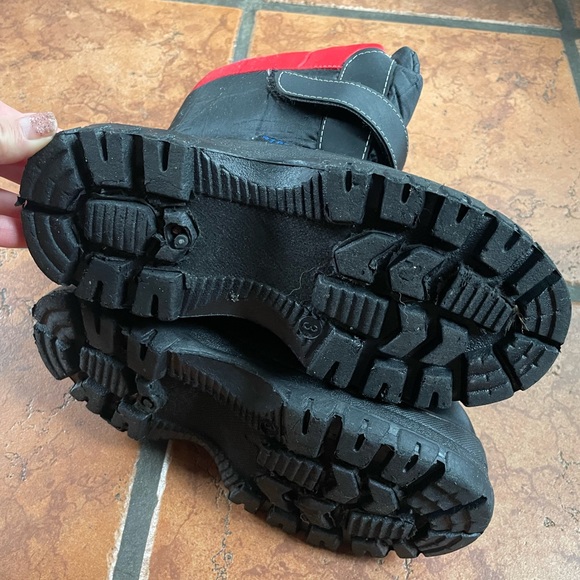 NWOT Storm Kidz Black Double Strap Snow Boots Unisex Kids sz 3 - Picture 5 of 6